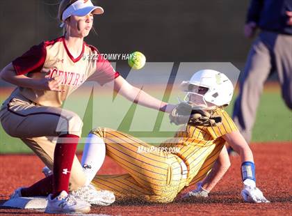 Thumbnail 2 in Keller Central vs Brock (Brock Tournament) photogallery.