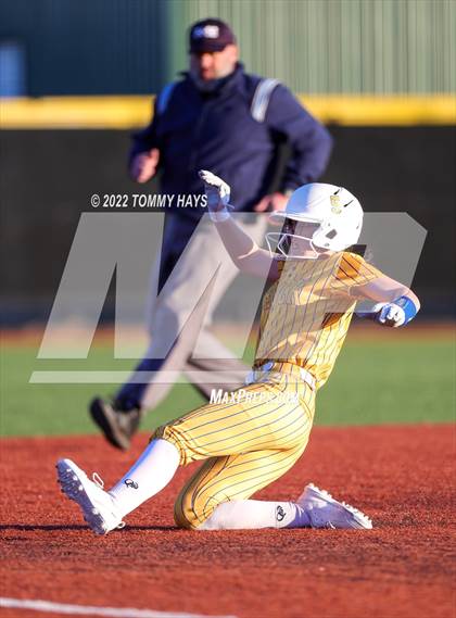 Thumbnail 2 in Keller Central vs Brock (Brock Tournament) photogallery.
