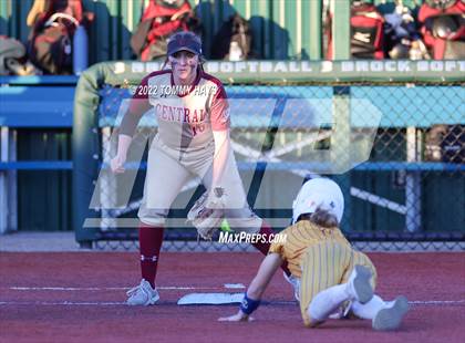 Thumbnail 1 in Keller Central vs Brock (Brock Tournament) photogallery.
