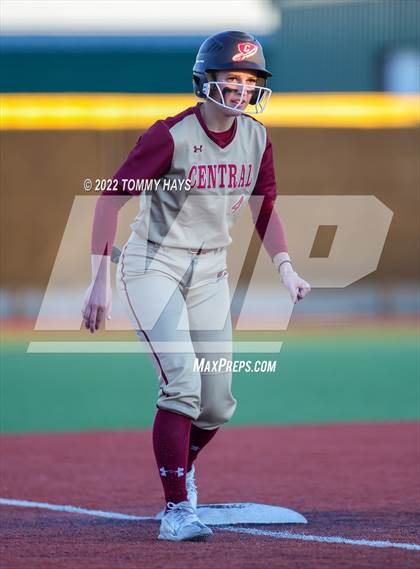 Thumbnail 3 in Keller Central vs Brock (Brock Tournament) photogallery.