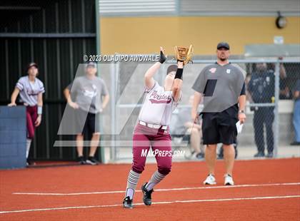Thumbnail 3 in Wylie vs. Mansfield Legacy (UIL6A Softball Regions 2 Area) photogallery.