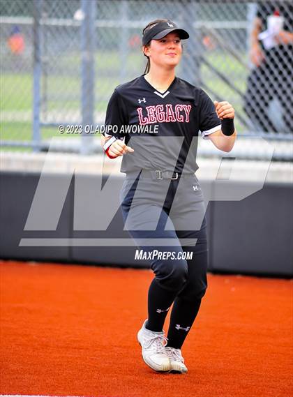 Thumbnail 1 in Wylie vs. Mansfield Legacy (UIL6A Softball Regions 2 Area) photogallery.