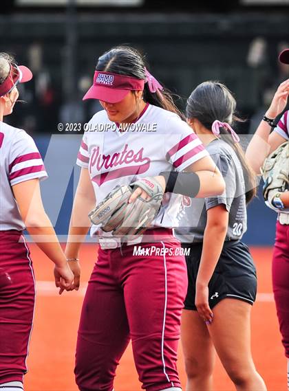 Thumbnail 3 in Wylie vs. Mansfield Legacy (UIL6A Softball Regions 2 Area) photogallery.