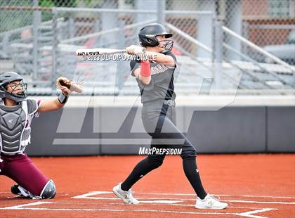 Thumbnail 2 in Wylie vs. Mansfield Legacy (UIL6A Softball Regions 2 Area) photogallery.