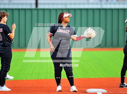 Thumbnail 3 in Wylie vs. Mansfield Legacy (UIL6A Softball Regions 2 Area) photogallery.