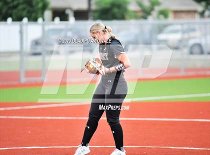 Thumbnail 2 in Wylie vs. Mansfield Legacy (UIL6A Softball Regions 2 Area) photogallery.