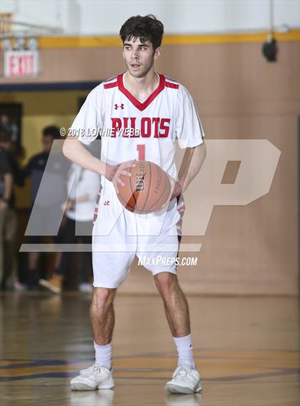 Thumbnail 1 in Cardinal Spellman vs Kennedy Catholic (CHSAA Class A First Round) photogallery.