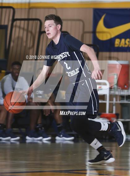 Thumbnail 2 in Cardinal Spellman vs Kennedy Catholic (CHSAA Class A First Round) photogallery.