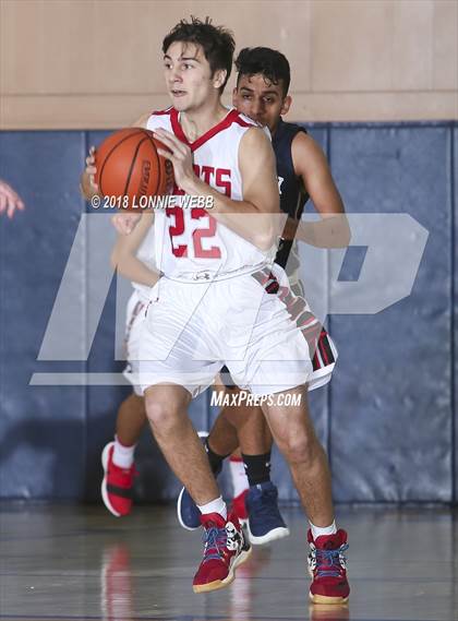 Thumbnail 1 in Cardinal Spellman vs Kennedy Catholic (CHSAA Class A First Round) photogallery.