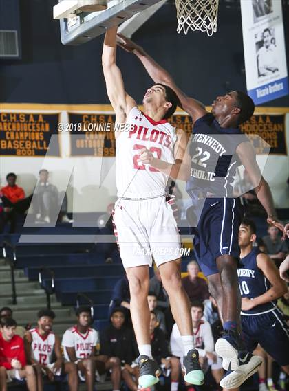 Thumbnail 2 in Cardinal Spellman vs Kennedy Catholic (CHSAA Class A First Round) photogallery.