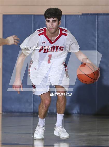 Thumbnail 3 in Cardinal Spellman vs Kennedy Catholic (CHSAA Class A First Round) photogallery.