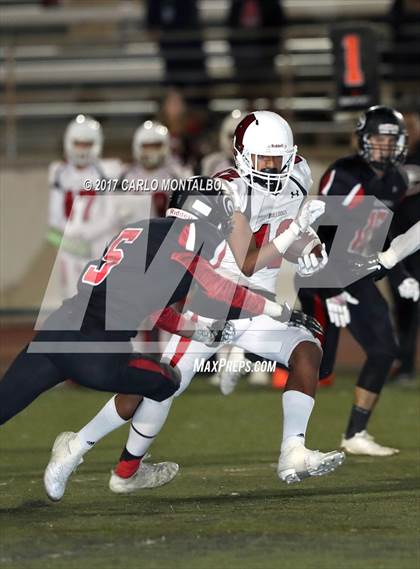 Thumbnail 3 in Ayala vs. Glendora photogallery.