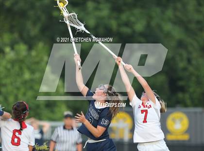 Thumbnail 3 in Wilton vs. New Canaan photogallery.