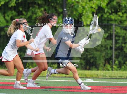 Thumbnail 3 in Wilton vs. New Canaan photogallery.