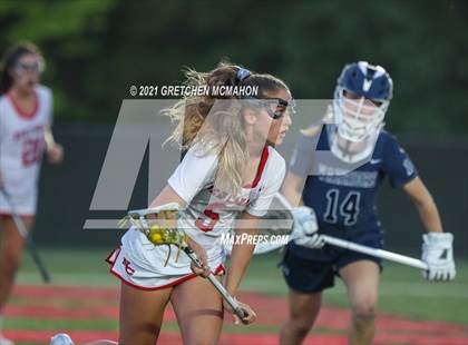 Thumbnail 3 in Wilton vs. New Canaan photogallery.