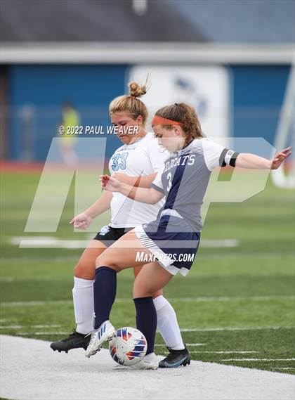 Thumbnail 3 in Wilkes-Barre vs Mifflinburg (Blue Jay Tournament) photogallery.