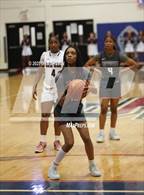 Photo from the gallery "Heritage vs. Red Oak (UIL 5A D1 Regional Semis)"