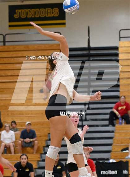 Thumbnail 2 in Cathedral Catholic vs. Murrieta Valley (Dave Mohs Tournament) photogallery.