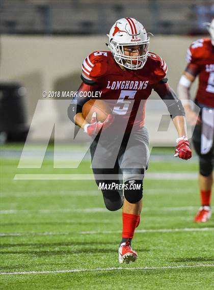 Thumbnail 3 in Dawson vs. Axtell photogallery.