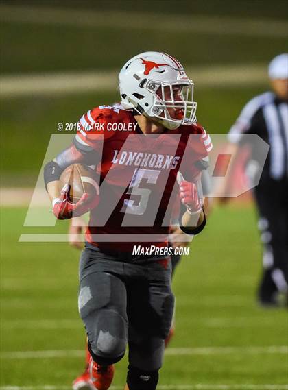 Thumbnail 2 in Dawson vs. Axtell photogallery.