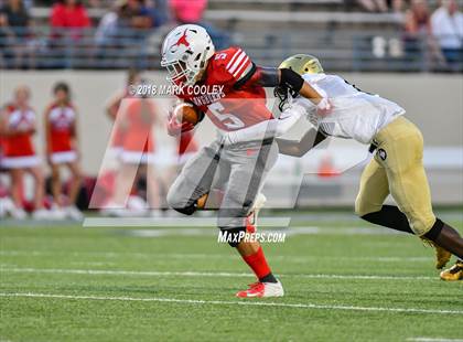 Thumbnail 3 in Dawson vs. Axtell photogallery.