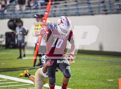 Thumbnail 3 in Dawson vs. Axtell photogallery.