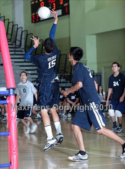 Thumbnail 2 in Foshay Learning Center vs. Elizabeth Learning Center (CIF LA City Section D2 Final) photogallery.