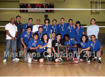 Thumbnail 2 in Foshay Learning Center vs. Elizabeth Learning Center (CIF LA City Section D2 Final) photogallery.