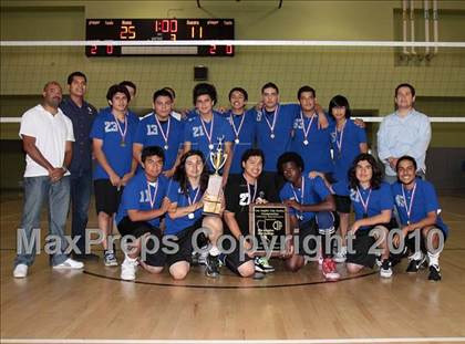 Thumbnail 1 in Foshay Learning Center vs. Elizabeth Learning Center (CIF LA City Section D2 Final) photogallery.
