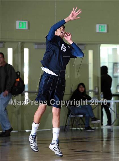 Thumbnail 1 in Foshay Learning Center vs. Elizabeth Learning Center (CIF LA City Section D2 Final) photogallery.