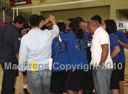 Thumbnail 3 in Foshay Learning Center vs. Elizabeth Learning Center (CIF LA City Section D2 Final) photogallery.