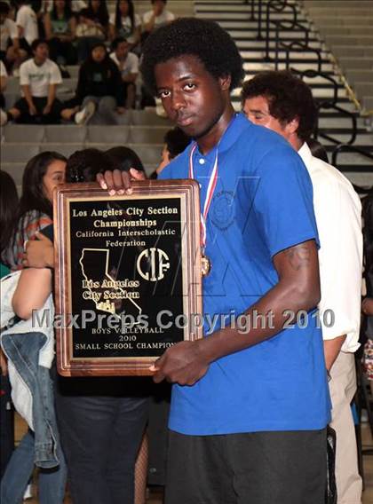 Thumbnail 2 in Foshay Learning Center vs. Elizabeth Learning Center (CIF LA City Section D2 Final) photogallery.