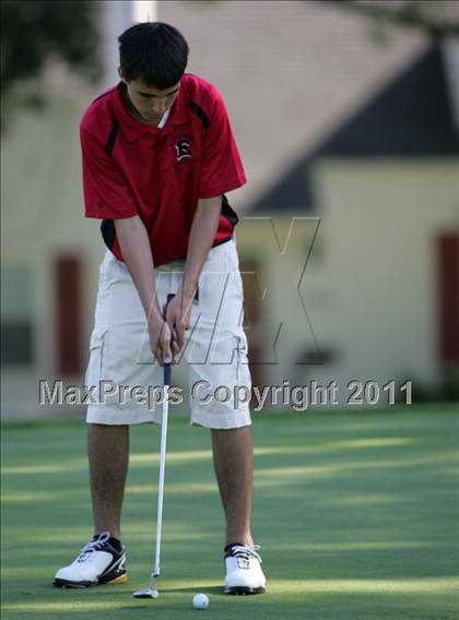 Thumbnail 3 in Lincoln vs. Des Moines East photogallery.