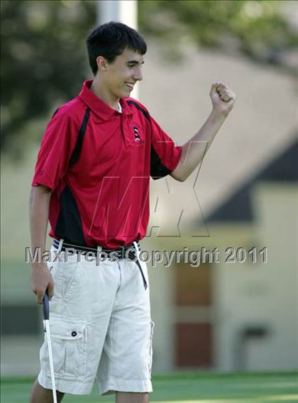 Thumbnail 3 in Lincoln vs. Des Moines East photogallery.