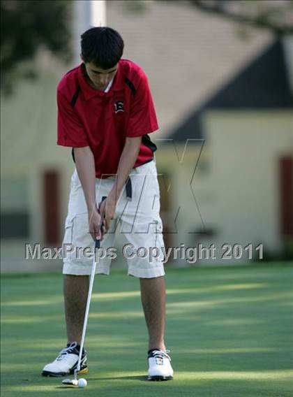 Thumbnail 2 in Lincoln vs. Des Moines East photogallery.