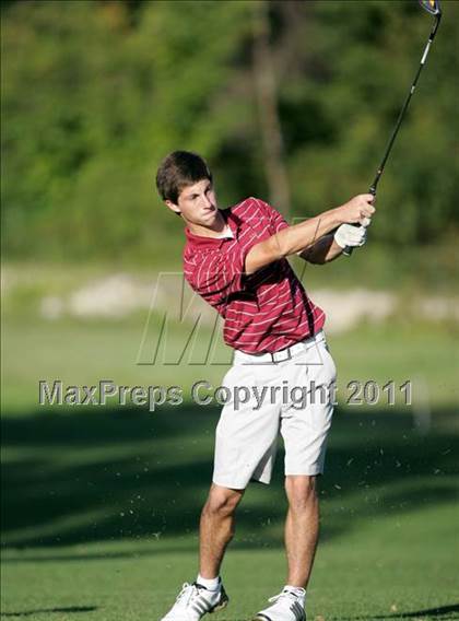 Thumbnail 1 in Lincoln vs. Des Moines East photogallery.