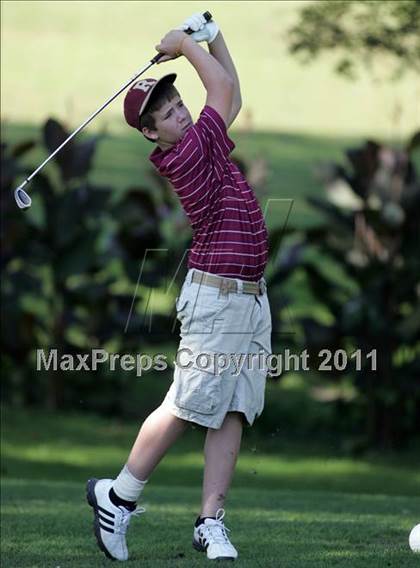 Thumbnail 1 in Lincoln vs. Des Moines East photogallery.