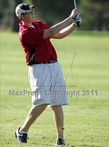 Thumbnail 1 in Lincoln vs. Des Moines East photogallery.