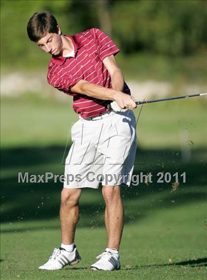 Thumbnail 3 in Lincoln vs. Des Moines East photogallery.