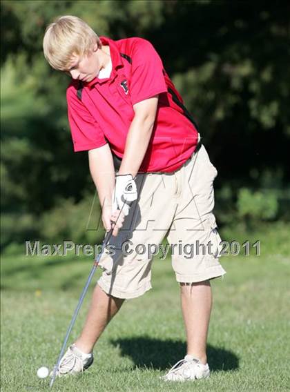 Thumbnail 2 in Lincoln vs. Des Moines East photogallery.