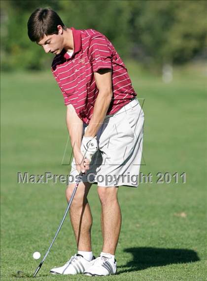Thumbnail 2 in Lincoln vs. Des Moines East photogallery.
