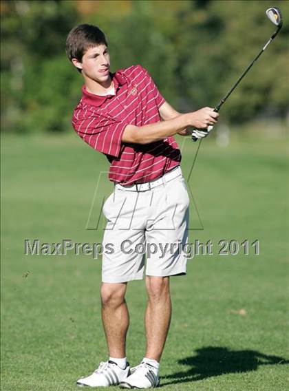 Thumbnail 1 in Lincoln vs. Des Moines East photogallery.
