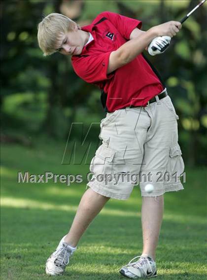 Thumbnail 1 in Lincoln vs. Des Moines East photogallery.
