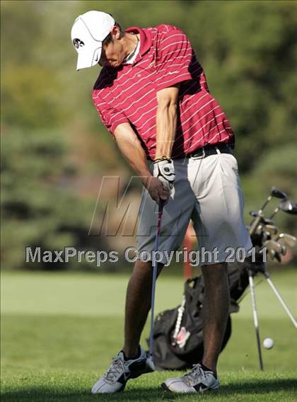 Thumbnail 2 in Lincoln vs. Des Moines East photogallery.