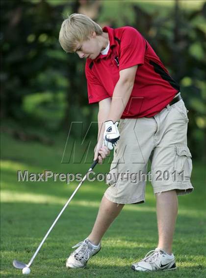 Thumbnail 3 in Lincoln vs. Des Moines East photogallery.