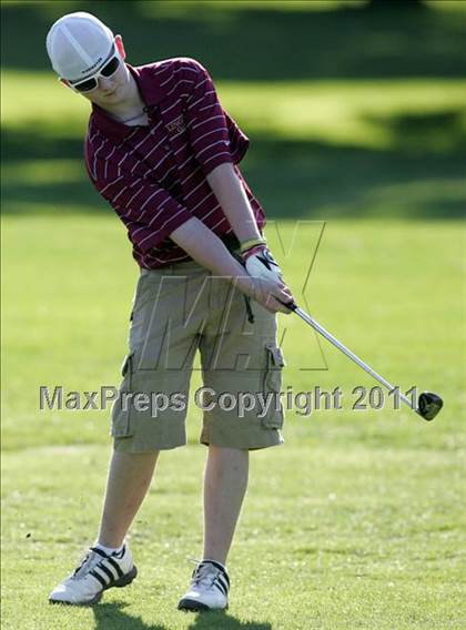 Thumbnail 1 in Lincoln vs. Des Moines East photogallery.