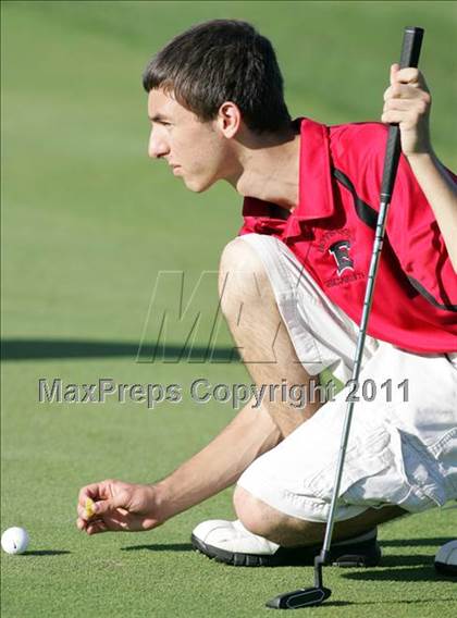 Thumbnail 2 in Lincoln vs. Des Moines East photogallery.