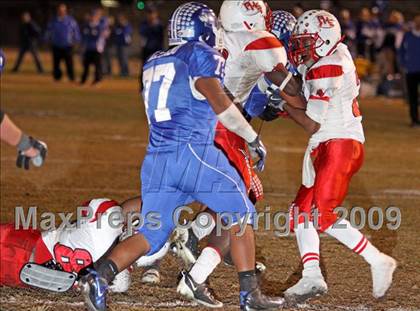 Thumbnail 3 in Burbank vs. Pasadena photogallery.