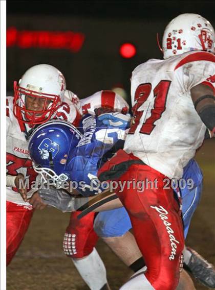 Thumbnail 3 in Burbank vs. Pasadena photogallery.
