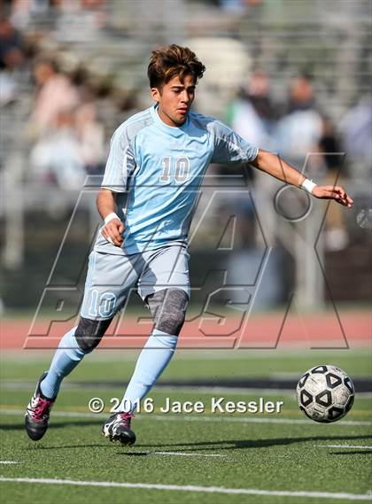 Thumbnail 3 in South @ Granada Hills (CIF SoCal Regional D2 Final) photogallery.